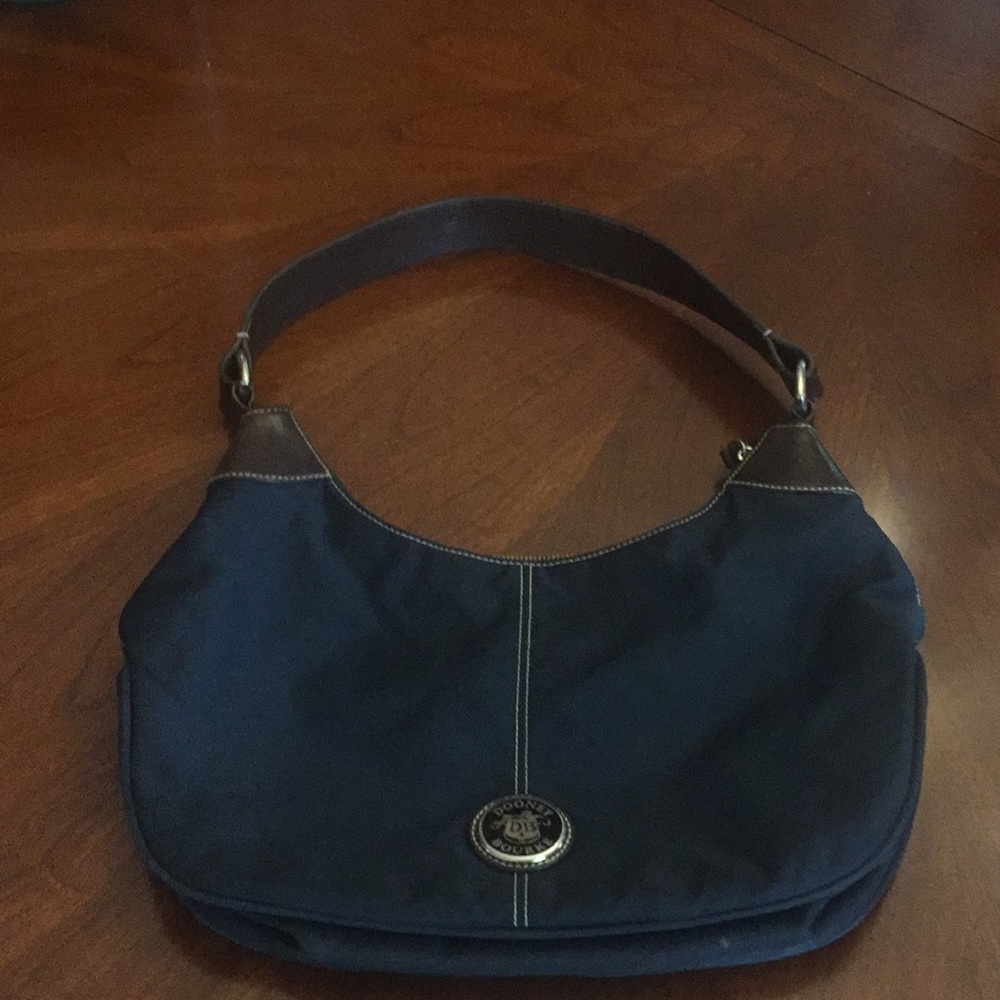 Dooney and Bourke purse